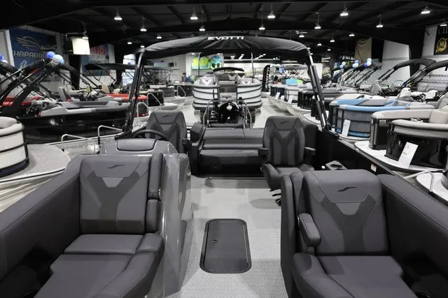 Slide: The Image of Evotti 523 CS 2026 - 19