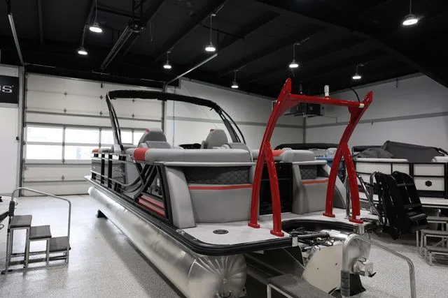 Slide: The Image of South Bay 525 RS Hybrid Arch 2026 - 4