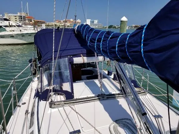 Slide: The Image of Catalina 28 MkII 1996 - 4