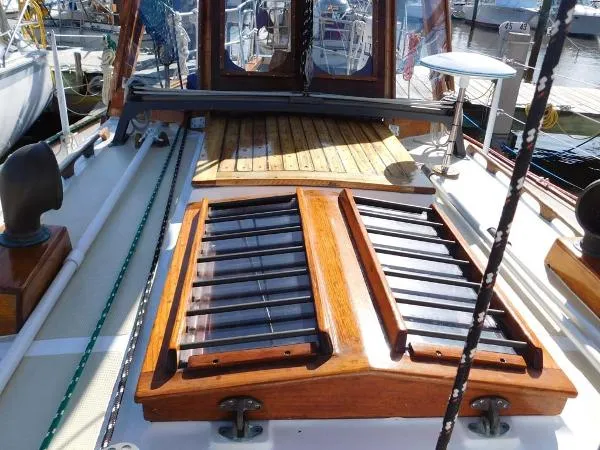 Slide: The Image of Westsail WS 32 1978 - 7