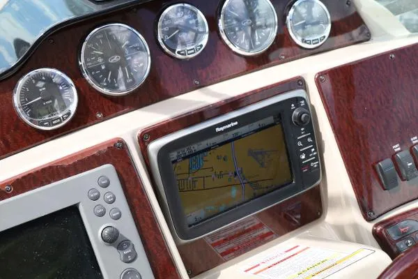 Slide: The Image of Sea Ray 330 Sundancer 2008 - 8