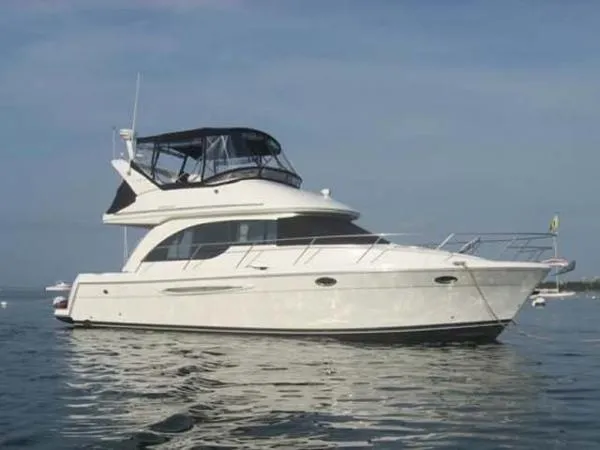 Slide: The Image of Meridian Flybridge Cruiser 2004 - 0