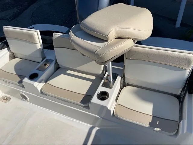 Slide: The Image of NauticStar 227 XTS 2018 - 18