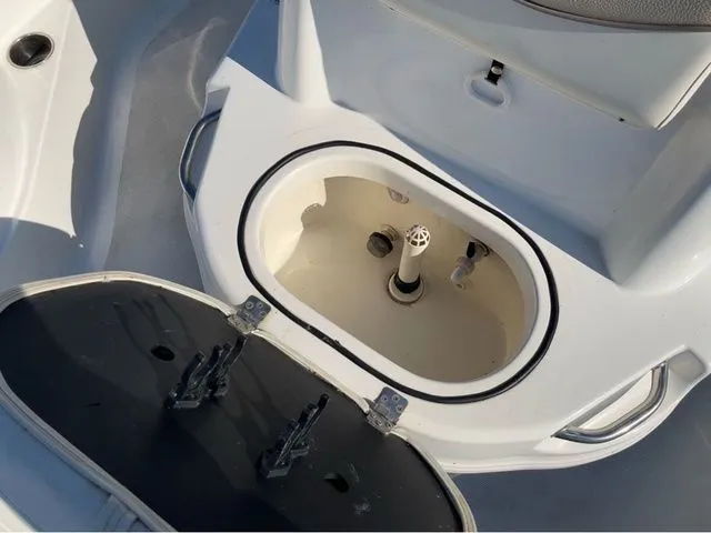 Slide: The Image of NauticStar 227 XTS 2018 - 21