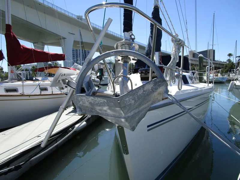 Slide: The Image of Catalina 350 gen and solar 2004 - 2