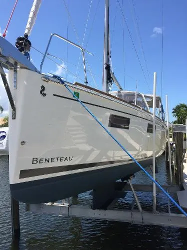 Slide: The Image of Beneteau Oceanis 35.1 2019 - 0