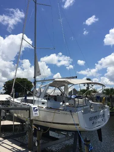 Slide: The Image of Beneteau Oceanis 35.1 2019 - 2