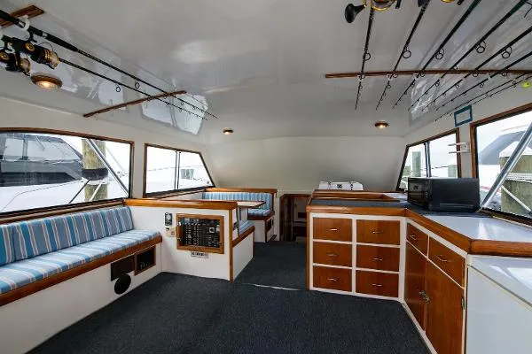 Slide: The Image of Torres 43 Sportfish 1993 - 8