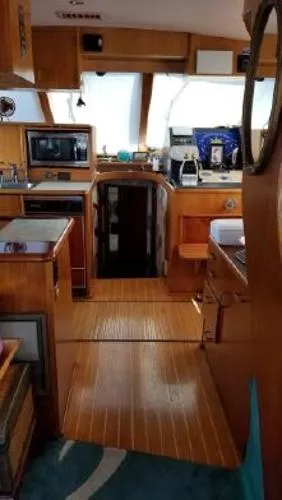 Slide: The Image of Ocean Yachts Ocean 48 Motor Yacht 1990 - 11