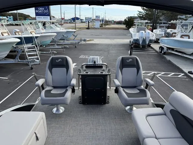 Slide: The Image of Barletta Aria 22CC 2025 - 5