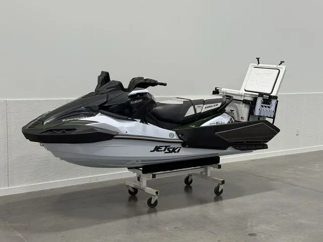 Slide: The Image of Kawasaki Ultra® 160LX-S Angler 2025 - 8