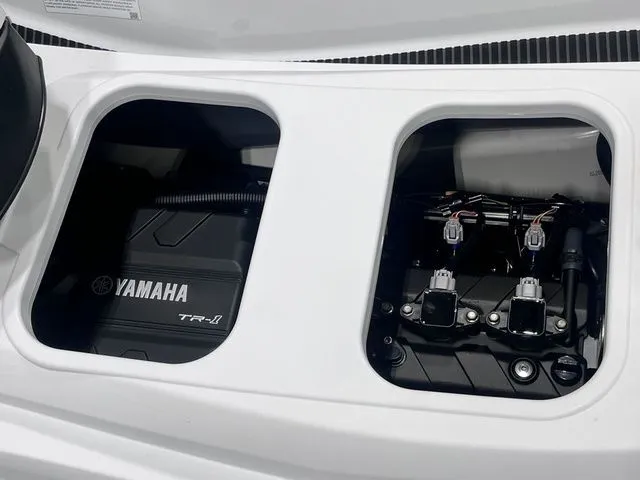 Slide: The Image of Yamaha VX 2025 - 16