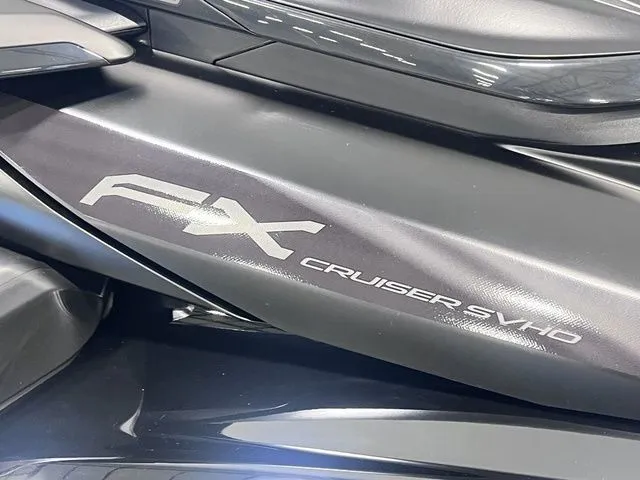 Slide: The Image of Yamaha FX Cruiser SVHO 2025 - 8