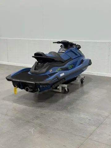 Slide: The Image of Yamaha VX Cruiser HO 2025 - 12