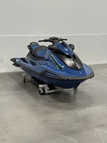 Slide: The Image of Yamaha VX Cruiser HO 2025 - 3
