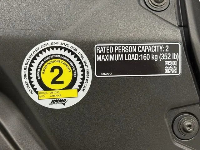 Slide: The Image of Yamaha JETBLASTER 2-BLACK/SPACE BLUE 2025 - 17