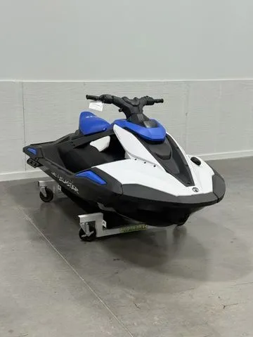 Slide: The Image of Yamaha JETBLASTER 2-BLACK/SPACE BLUE 2025 - 6