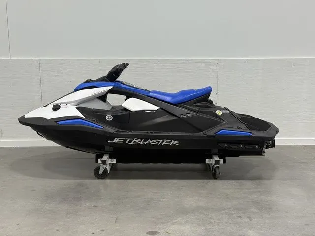 Slide: The Image of Yamaha JETBLASTER 2-BLACK/SPACE BLUE 2025 - 7