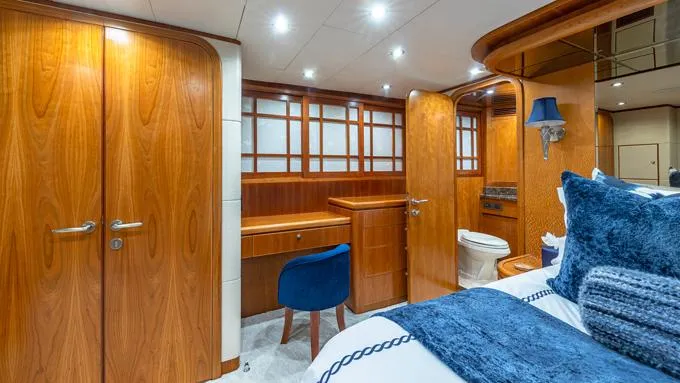 Slide: The Image of Master starboard side - 26