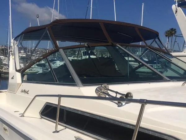 Slide: The Image of Sea Ray Sundancer 1987 - 7