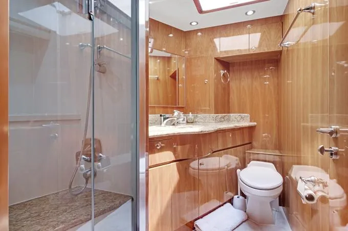 Slide: The Image of Crew Head - 50