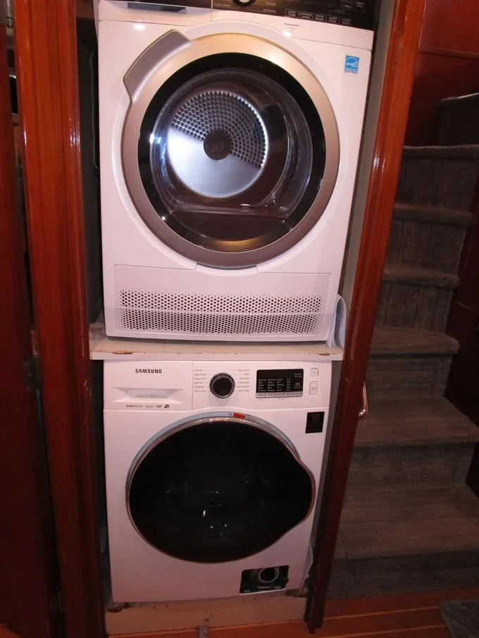 Slide: The Image of Crew Area Laundry - 70