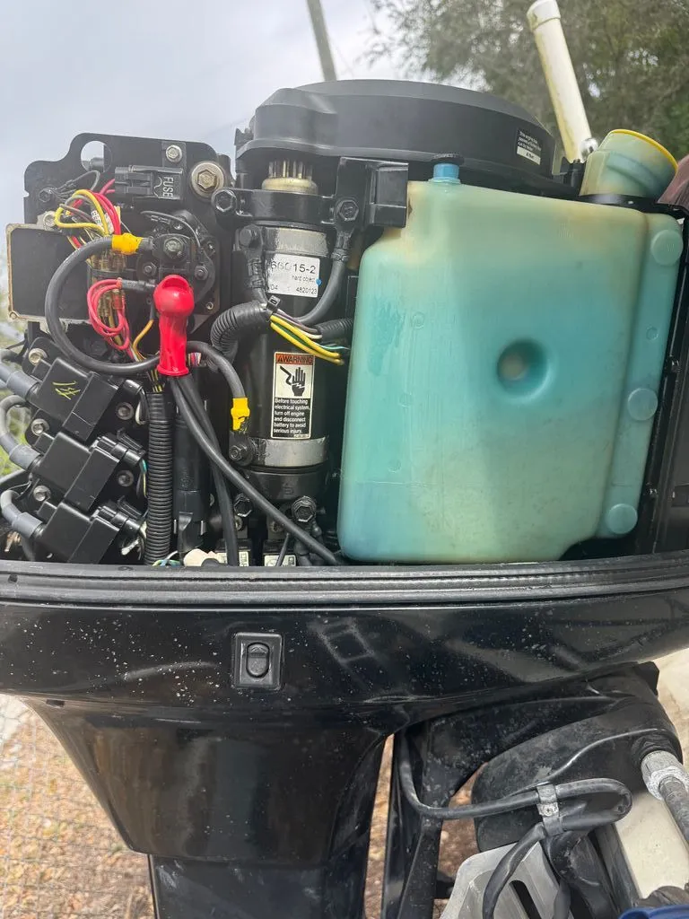 Slide: The Image of Trophy 1703 Center Console 2005 - 17