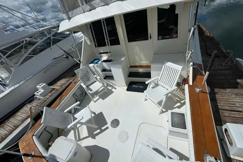 Slide: The Image of Post 44 Convertible 1990 - 8