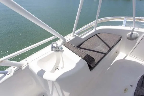 Slide: The Image of Wellcraft Riviera Coastal 400 1999 - 11