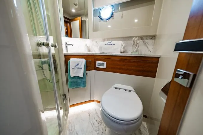 Slide: The Image of Guest Head - 34