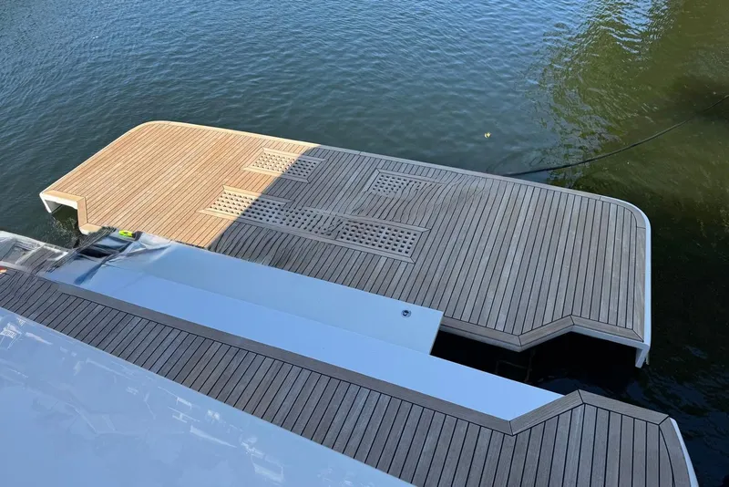 Slide: The Image of Custom articulating step - 64