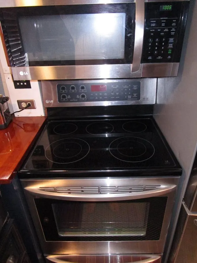 Slide: The Image of Galley stove - 14
