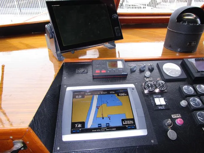 Slide: The Image of Helm port - 5