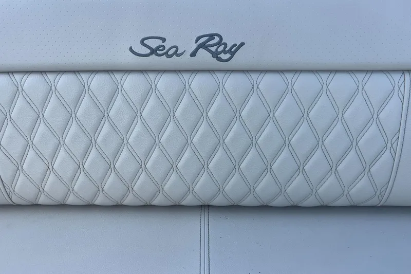 Slide: The Image of Quilted leather seat with Sea Ray logo on 2021 SLX 280 boat. - 64