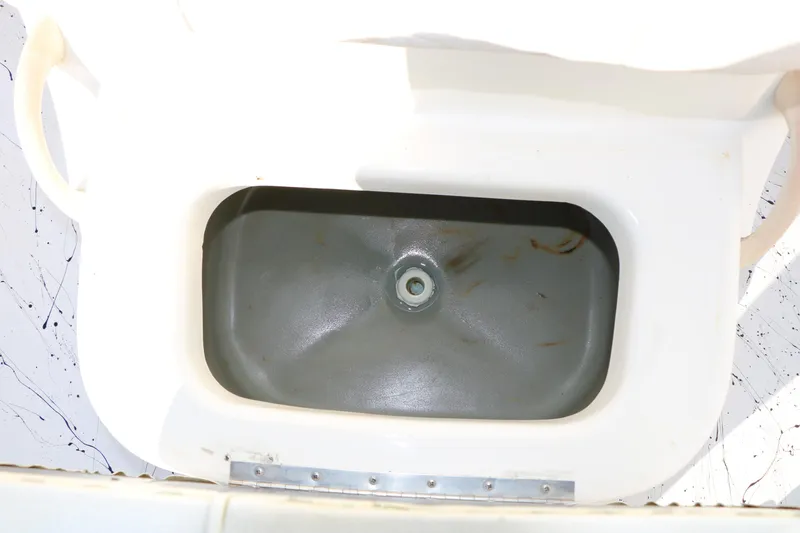 Slide: The Image of Livewell of a 2007 Mako 191 Inshore boat, showing interior details. - 21