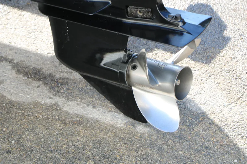 Slide: The Image of Propeller of a 2007 Mako 191 Inshore boat on pavement. - 9