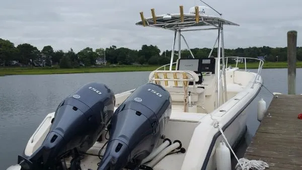 Slide: The Image of Pursuit 2470 Center Console 2000 - 5