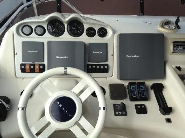 Slide: The Image of Azimut 50 Flybridge Sedan 2005 - 10