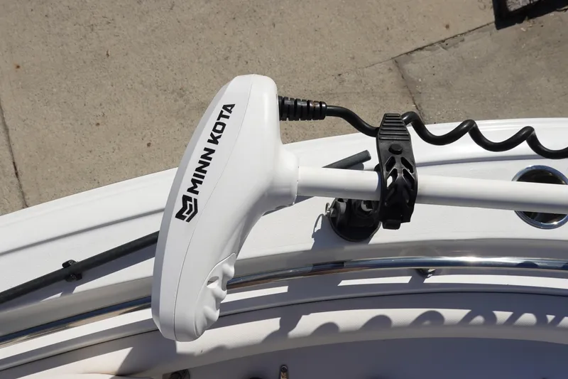 Slide: The Image of Minn Kota trolling motor on 2021 Sea Hunt Ultra 234 boat deck. - 37