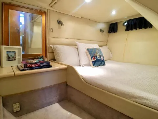 Slide: The Image of Sunseeker 42 Mustique 1994 - 11