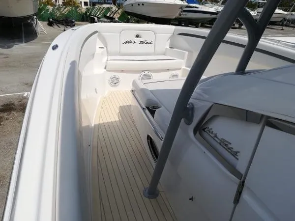 Slide: The Image of Nor-Tech 340 Sport 2015 - 10