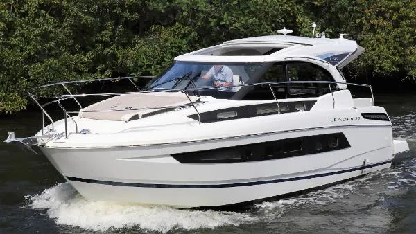 Slide: The Image of Jeanneau Leader 33 2019 - 0