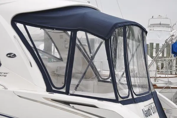 Slide: The Image of Sea Ray 370 Sundancer 2010 - 5