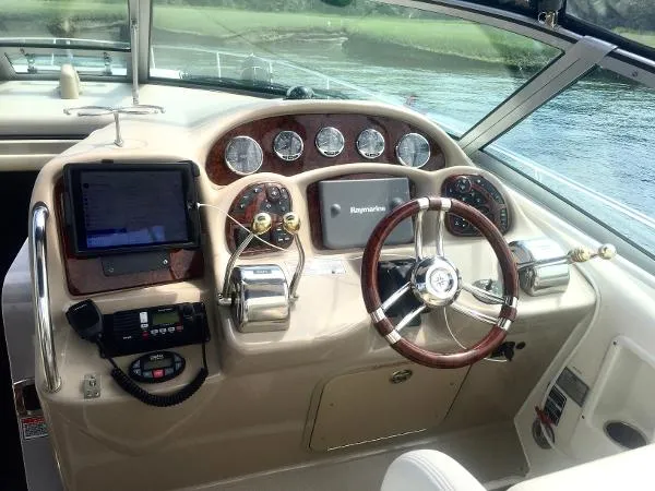 Slide: The Image of Sea Ray 340 Sundancer 2004 - 10