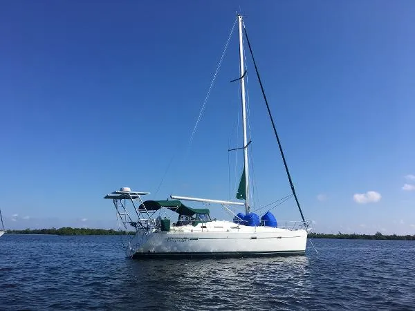 Slide: The Image of Beneteau 393 2003 - 0