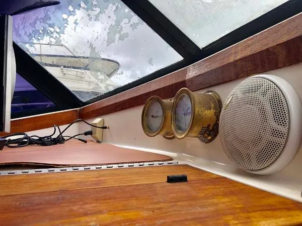 Slide: The Image of Bayliner 3888 Motoryacht 1992 - 5