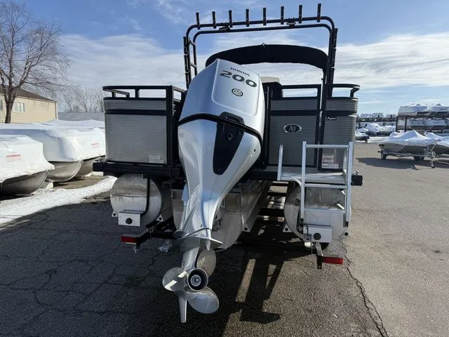 Slide: The Image of Angler 8524 Striper 2022 - 12