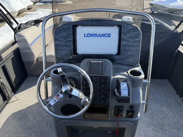 Slide: The Image of Angler 8524 Striper 2022 - 8