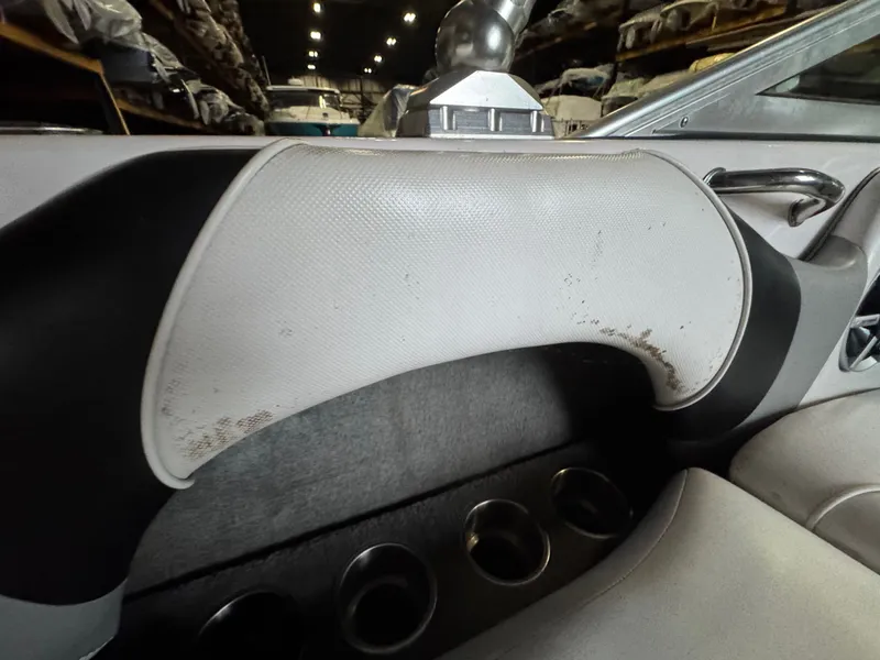 Slide: The Image of Interior of a 2006 Correct Craft Air Nautique 210 boat. - 33