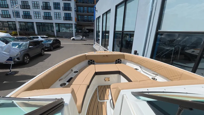 Slide: The Image of Sea Ray SDX 250 Outboard 2026 - 42